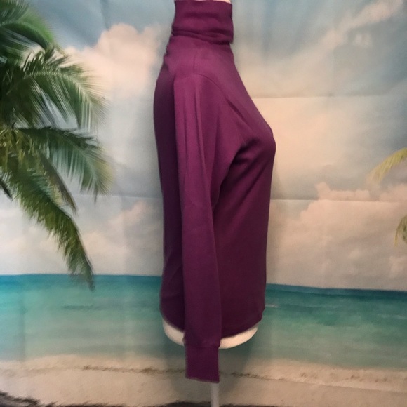 Gerard Works Turtleneck Beautiful Long Sleeve - Picture 3 of 5